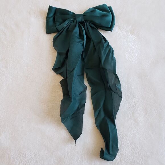 Elegant Emerald Satin Hair Bow - Picture 1 of 2